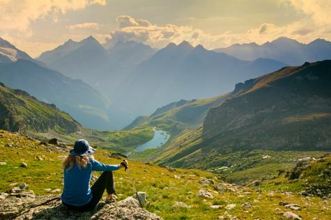 woman hiking in the mountain